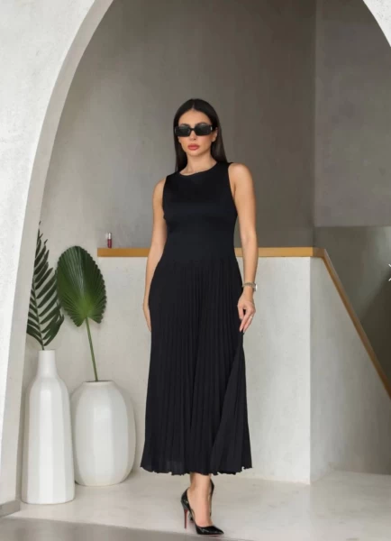 Black Dress Half Crepe & Half Bliss Closh IB1039